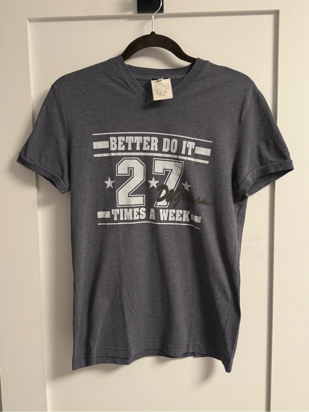 Vintage D&G Gray Graphic Short Sleeve Tee